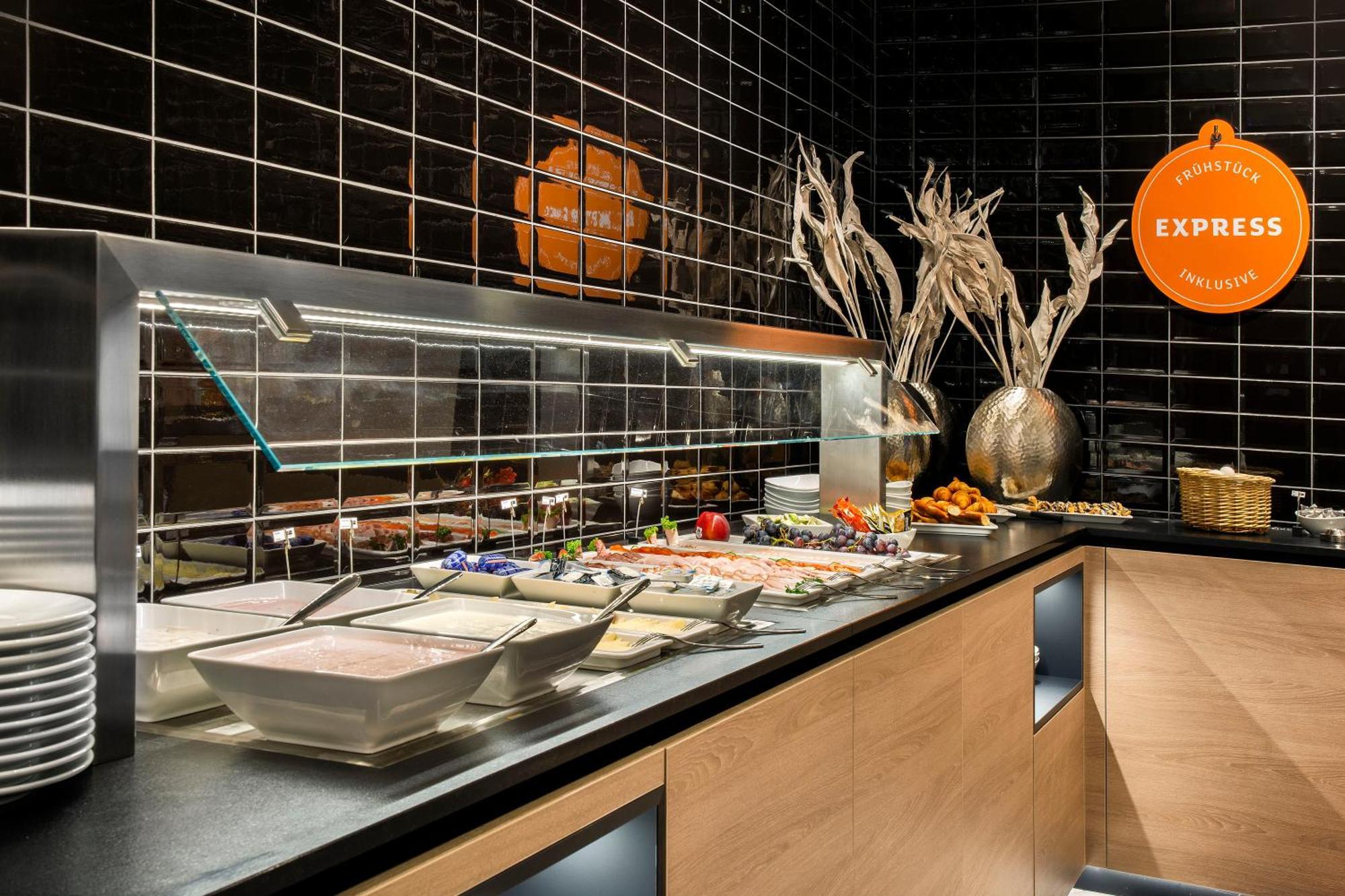 Holiday Inn Express Stuttgart-Waiblingen By Ihg Eksteriør billede