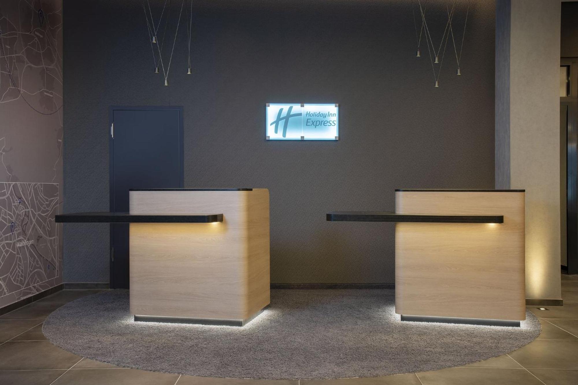 Holiday Inn Express Stuttgart-Waiblingen By Ihg Eksteriør billede